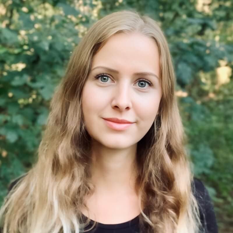 Mgr. Denisa Hoffmanová