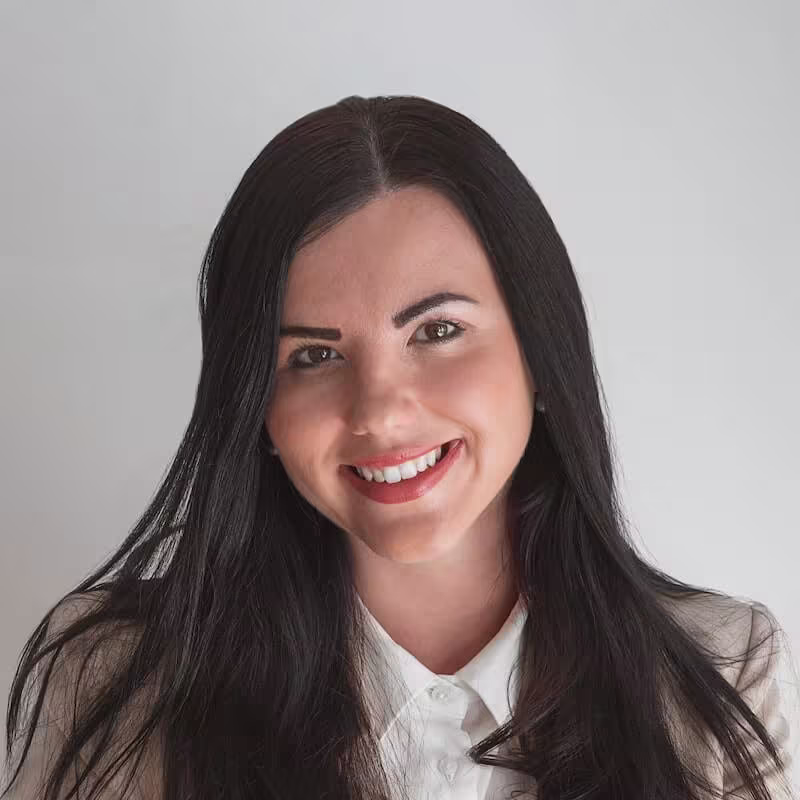 PhDr. Helena Tlachačová